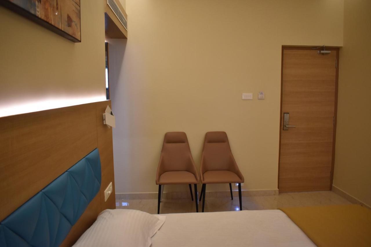 Hotel Vps Grand Palni Bagian luar foto